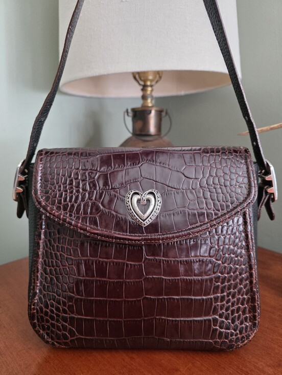 Brighton Handbags - Brighton Croc Embossed Leather Crossbody Bag Brown Heart Y2K